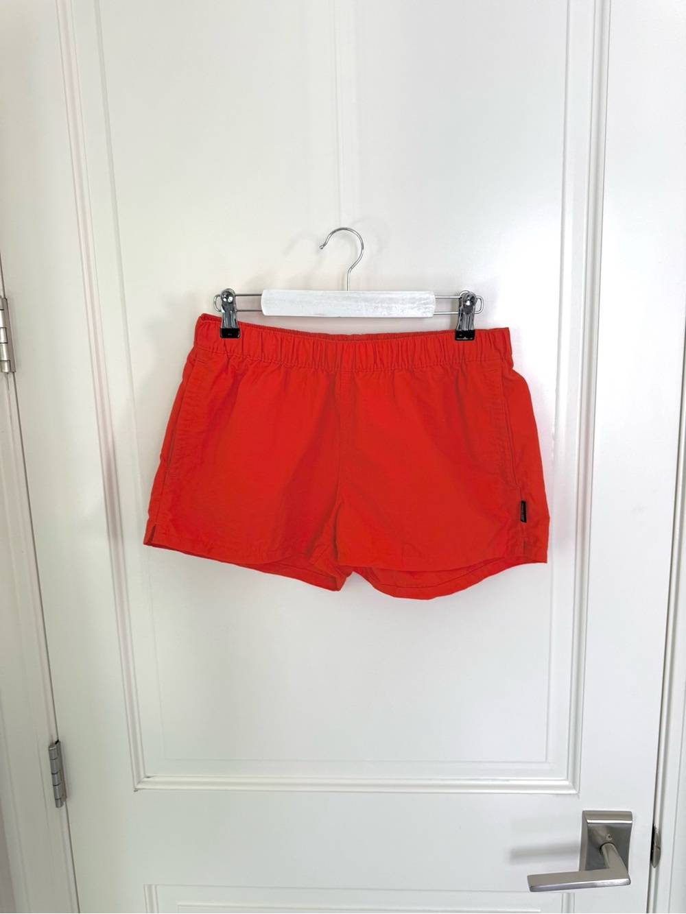 Patagonia Barely Baggies Shorts ORANGE RED Women’s UNLINED -  MEDIUM